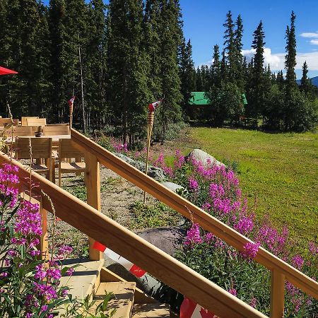 Southern Lakes Resort Tagish Exteriör bild