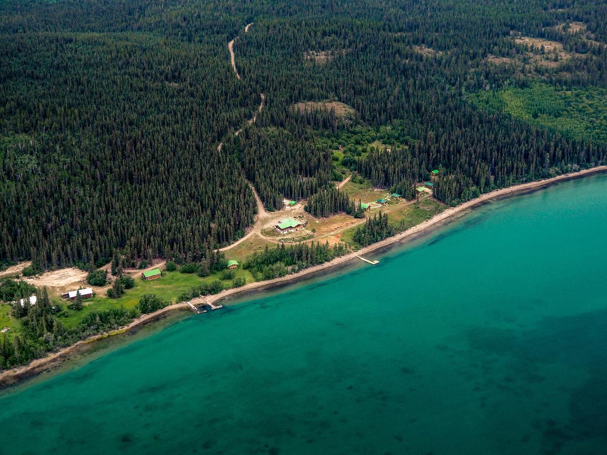 Southern Lakes Resort Tagish Exteriör bild