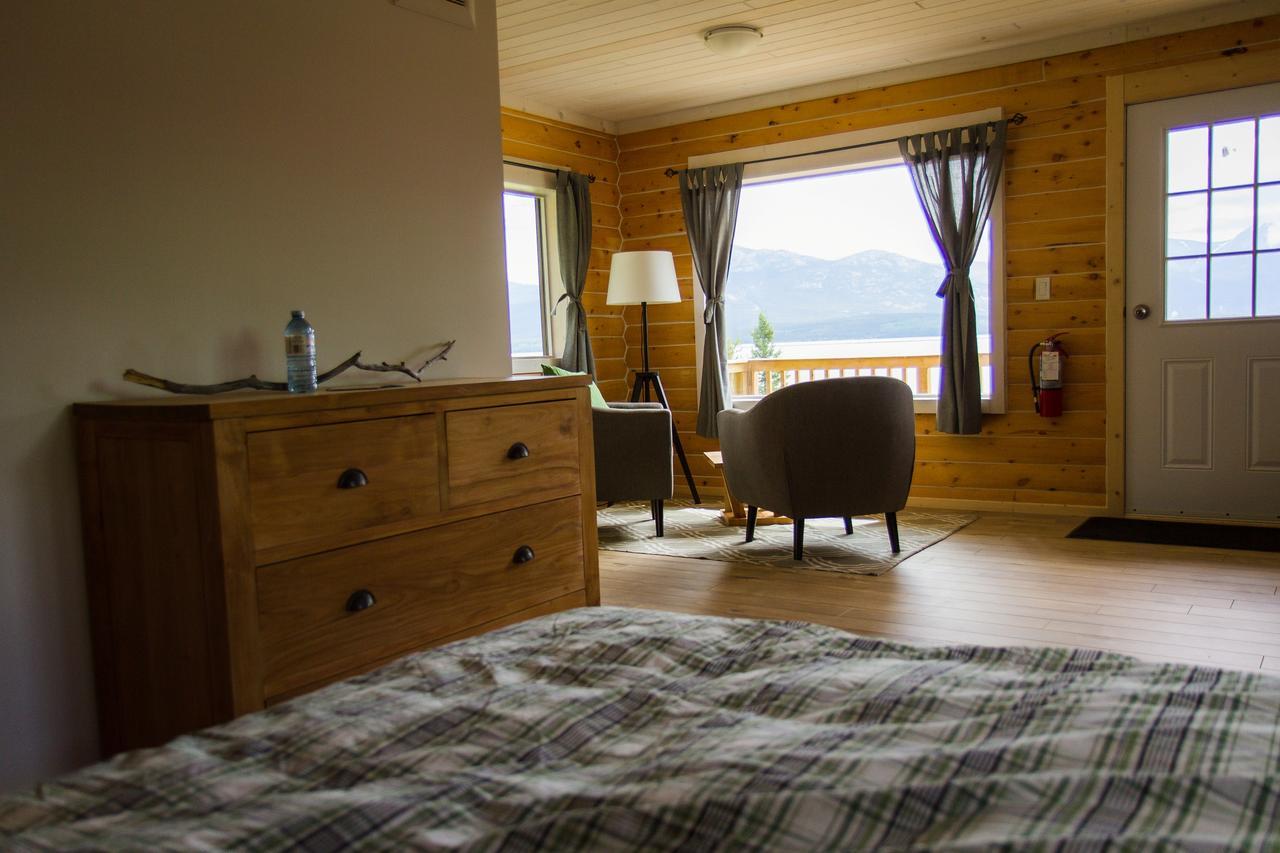 Southern Lakes Resort Tagish Exteriör bild
