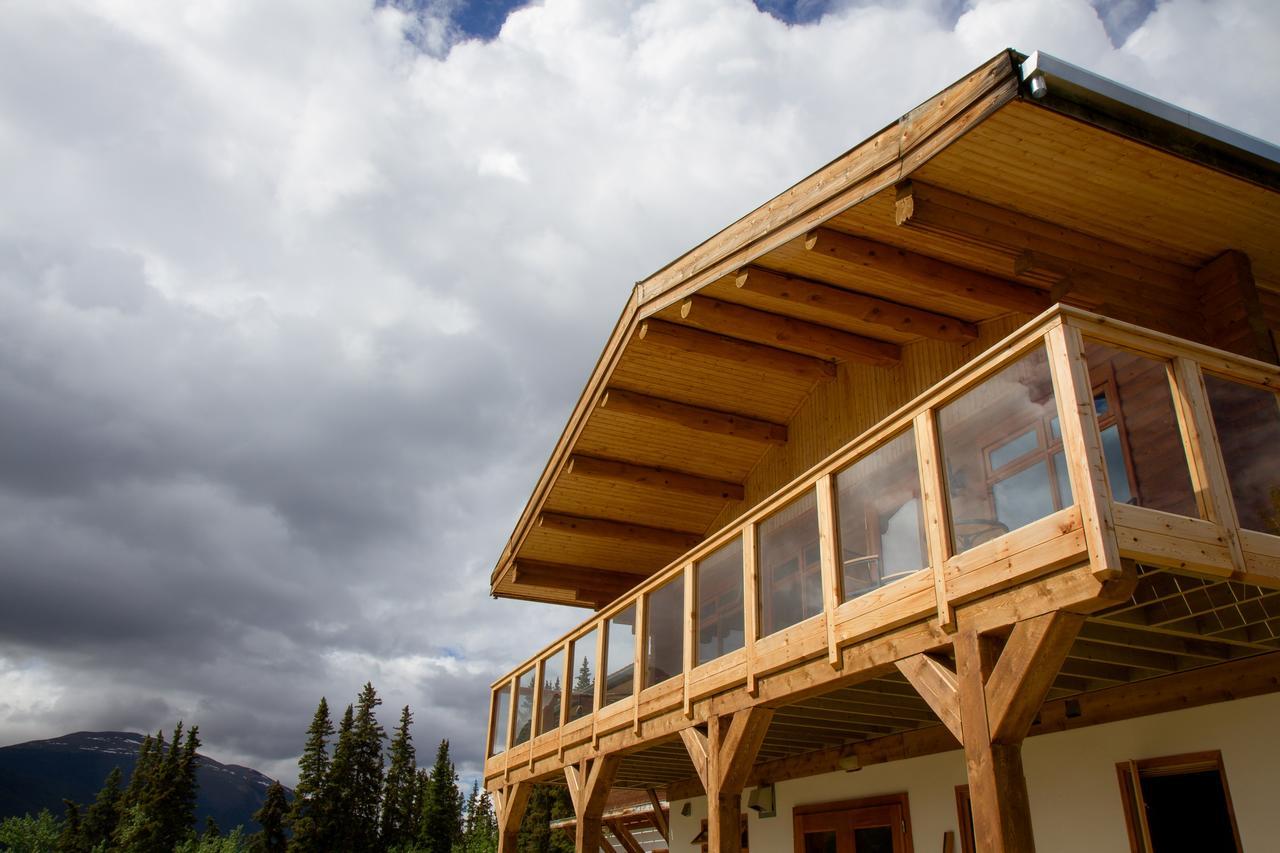 Southern Lakes Resort Tagish Exteriör bild