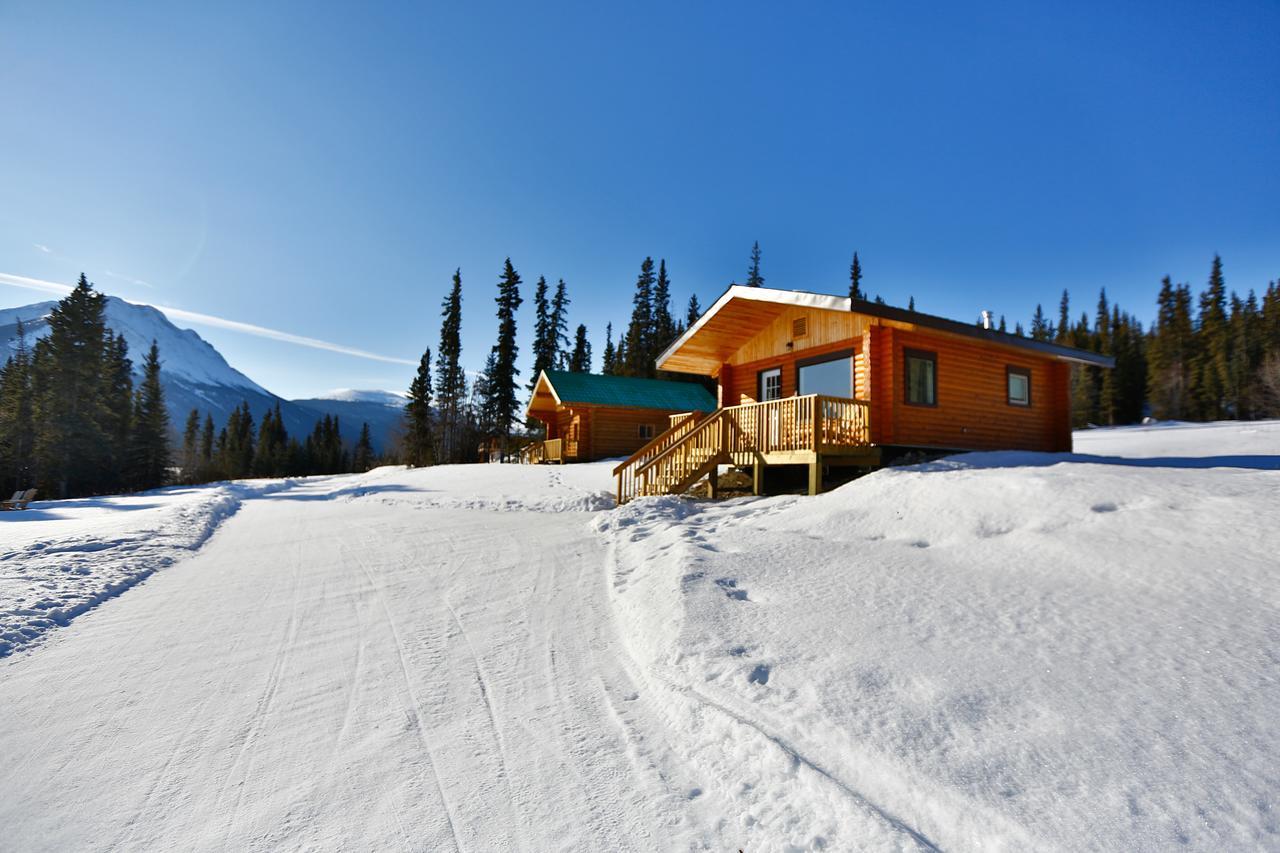 Southern Lakes Resort Tagish Exteriör bild
